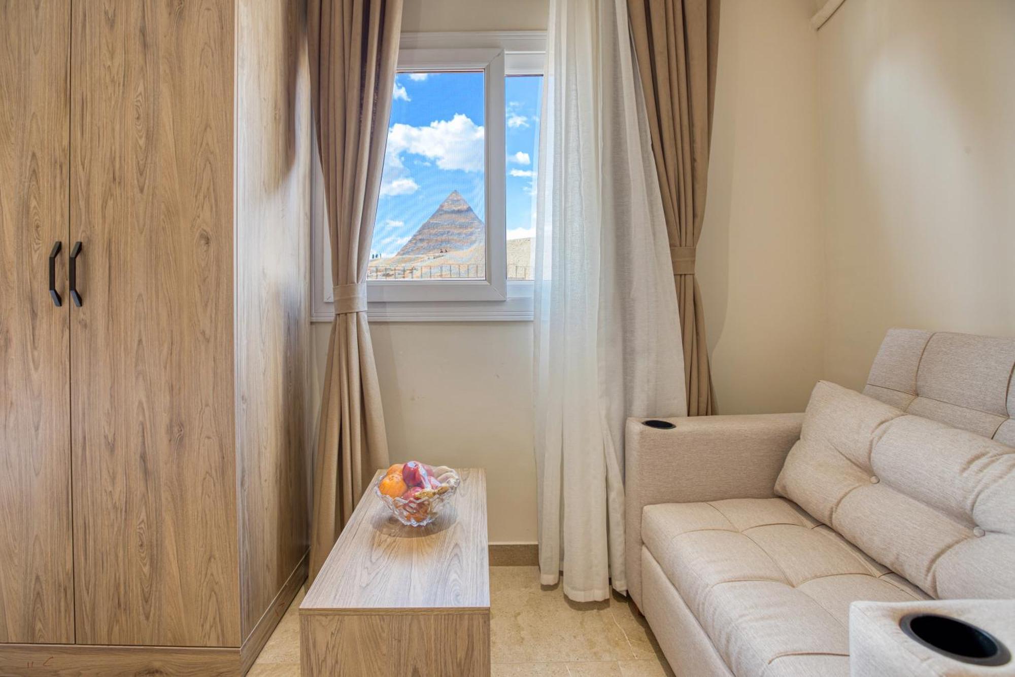 Soul Pyramids View Hotel Kafret el-Gabal Buitenkant foto