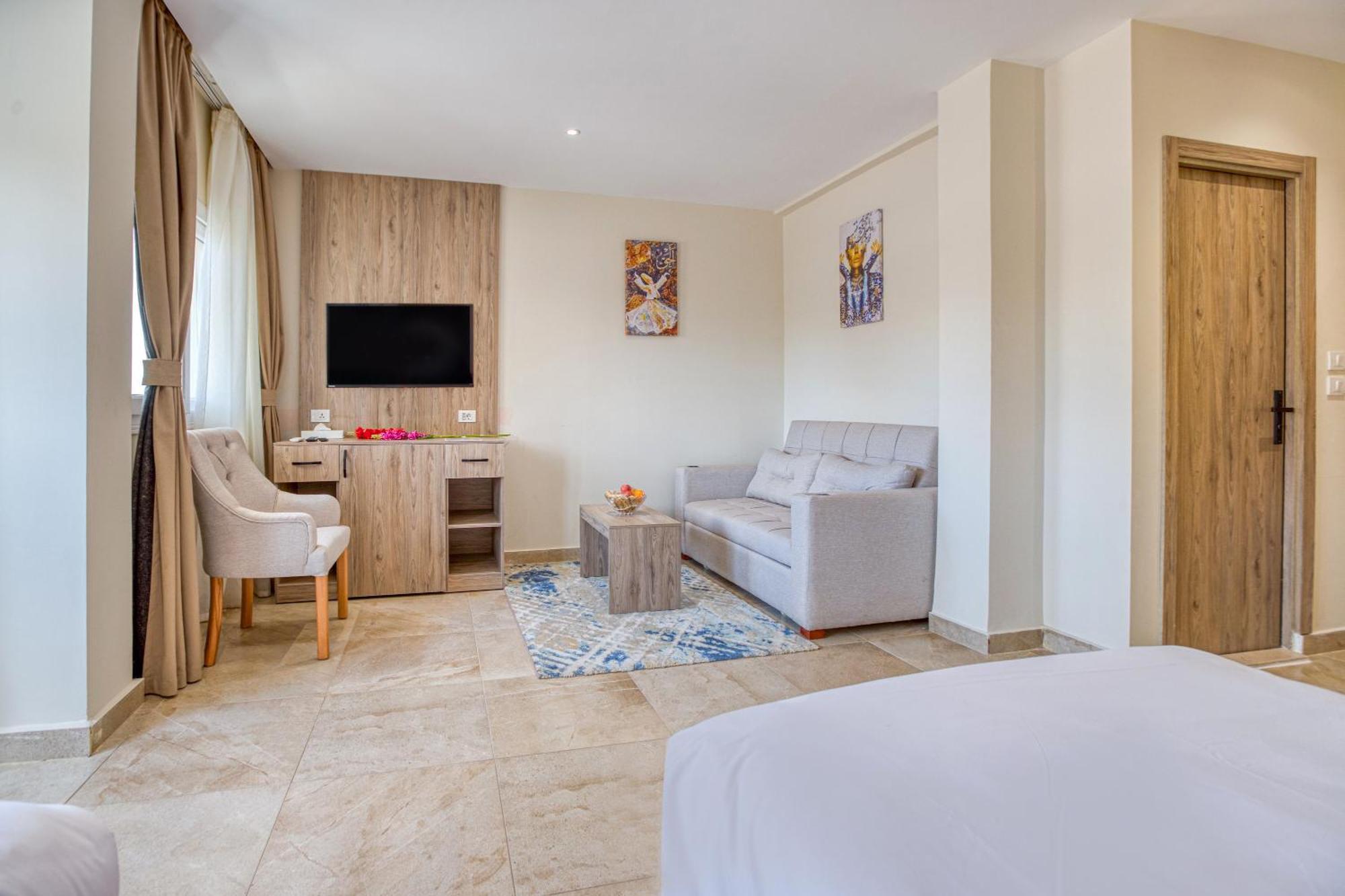 Soul Pyramids View Hotel Kafret el-Gabal Buitenkant foto