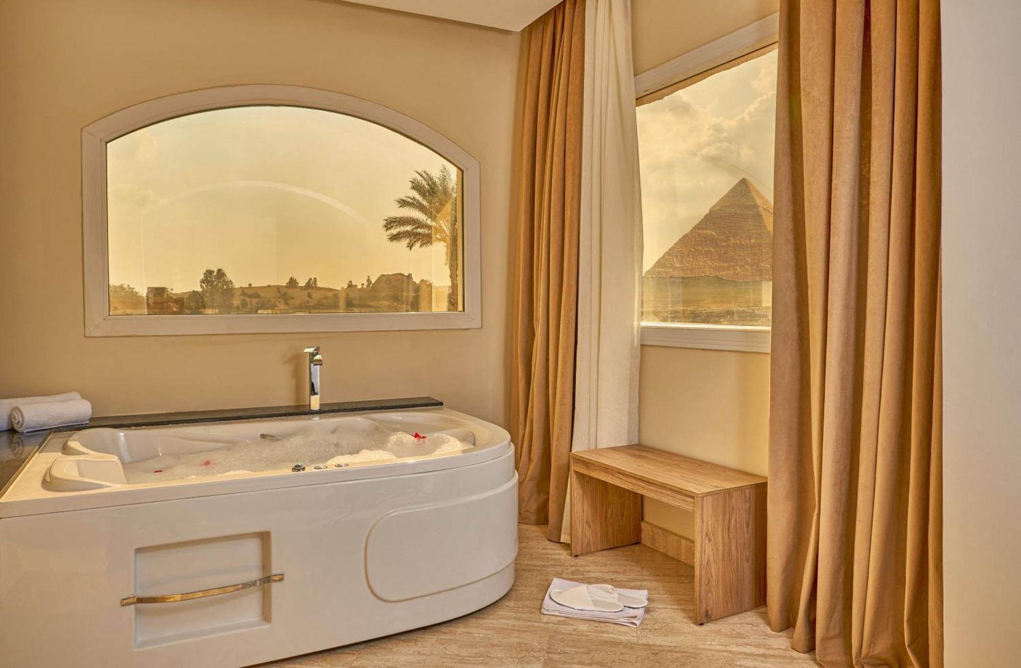 Soul Pyramids View Hotel Kafret el-Gabal Buitenkant foto